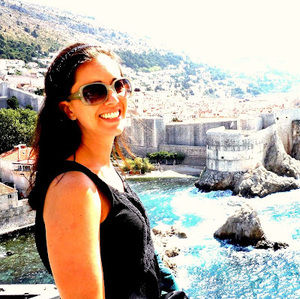 Meet your Posher, Dana